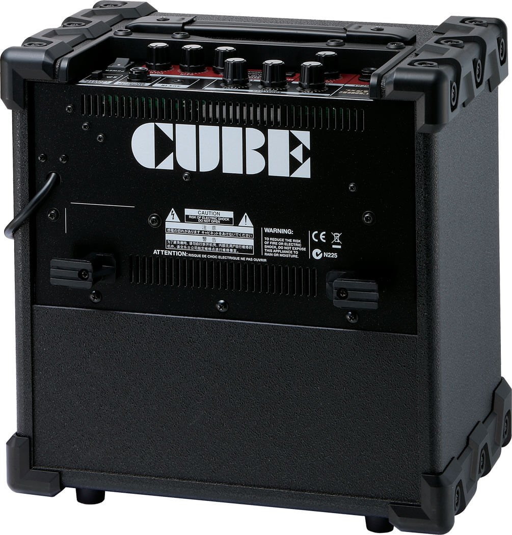 Roland Cube 15XL Guitar Amplifier - Image 2