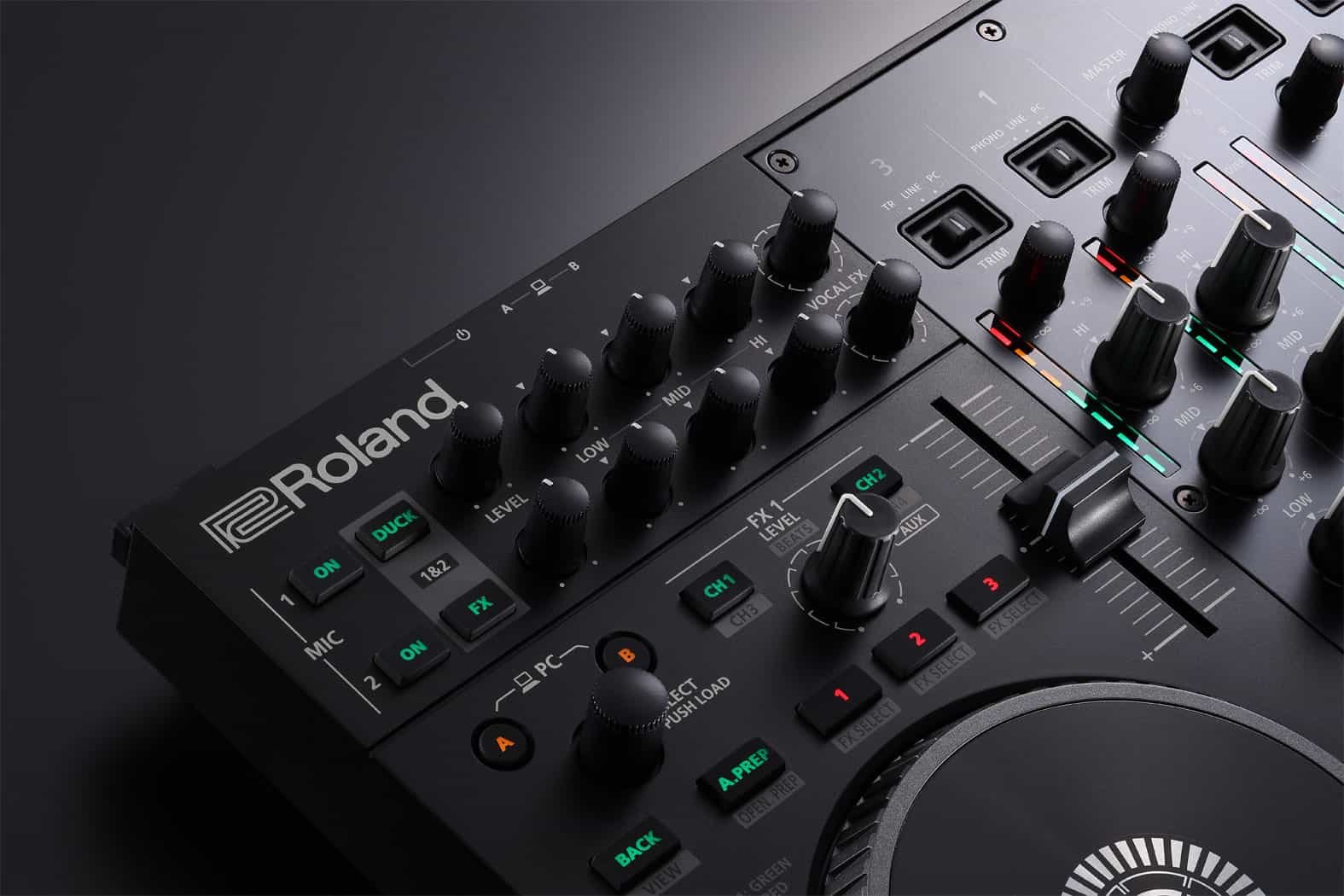 Roland DJ-707M DJ Controller - Image 4