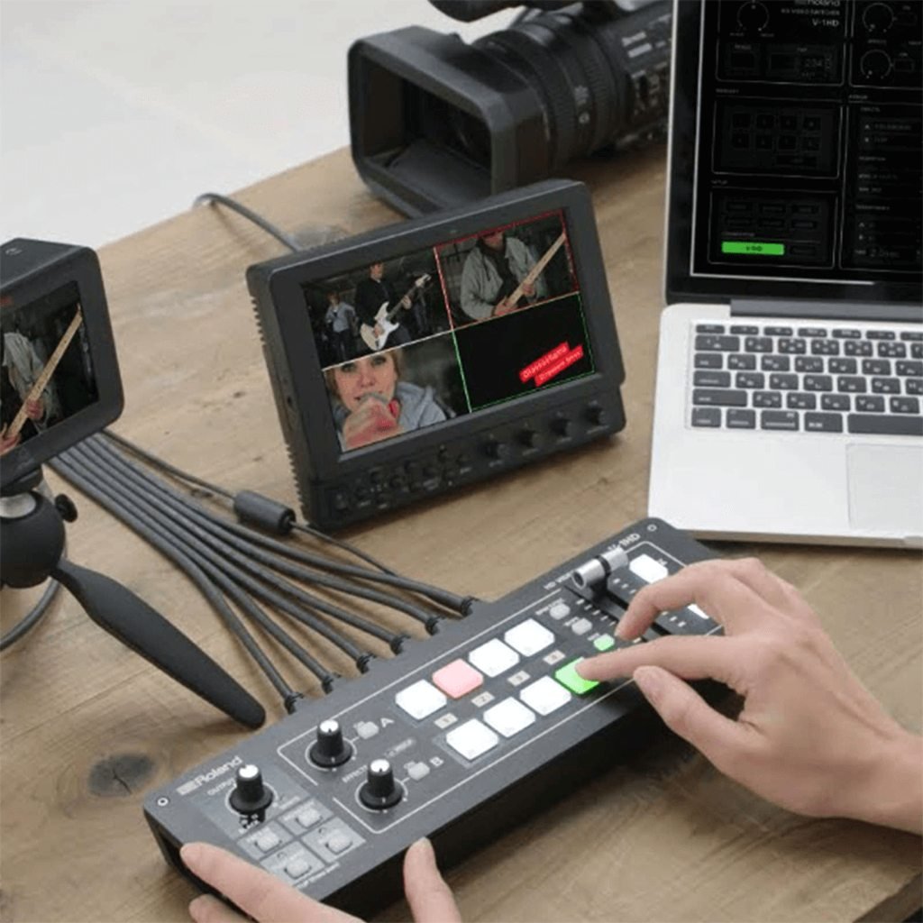 Roland V-1HD HD Video Switcher - Image 2