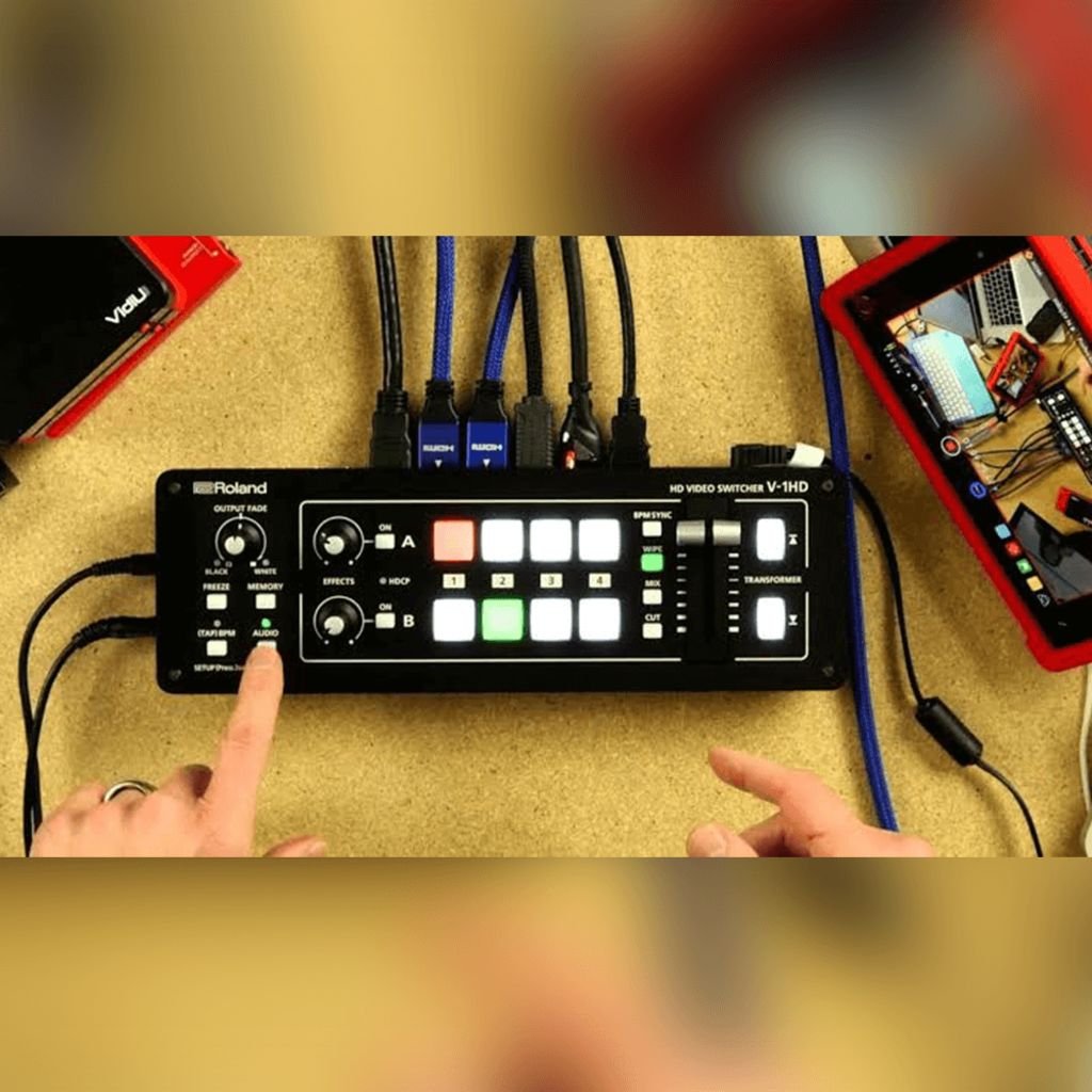 Roland V-1HD HD Video Switcher - Image 3